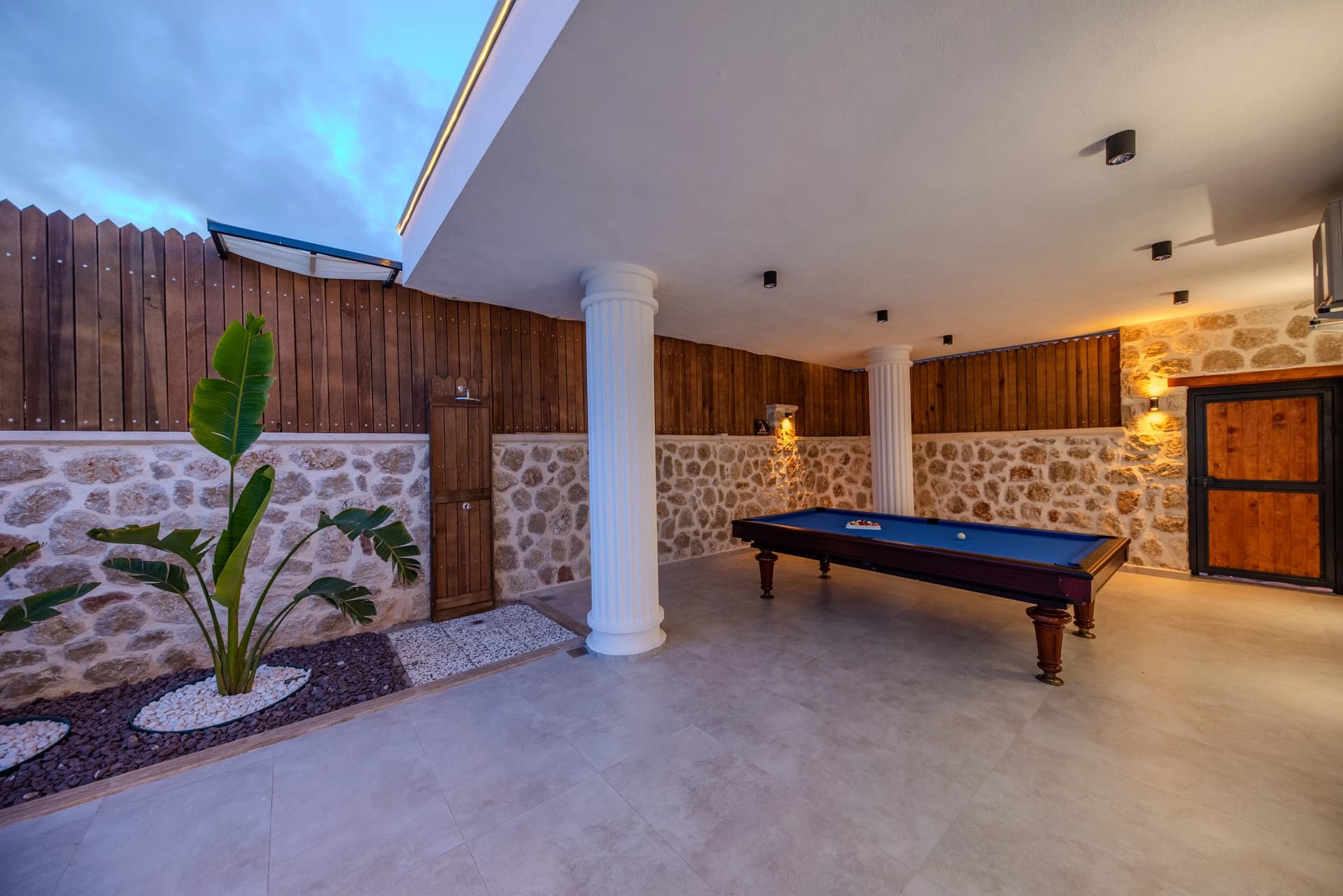 Villa Elysium Korunaklı Havuz 66