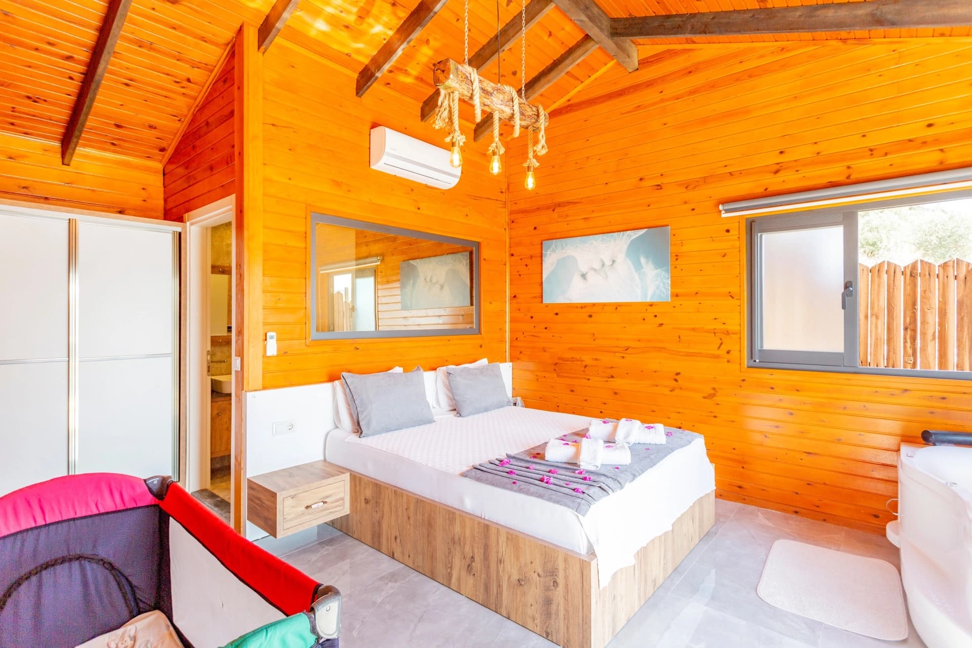 Villa Sakura Korunaklı Havuz 65