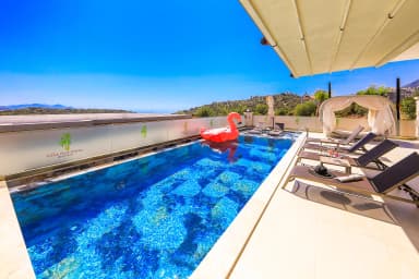 Villa Red Palm Özel Havuzlu 11