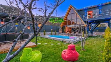 Villa Doğanay Bezirgan Korunaklı Havuz 33