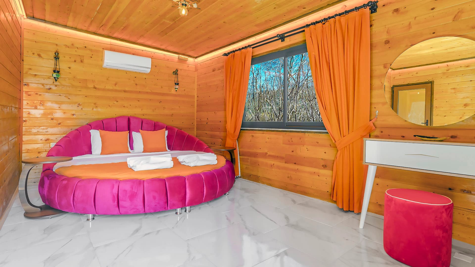 Villa Doğanay Bezirgan Korunaklı Havuz 55