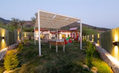 Villa Chakra Korunaklı Havuz 85