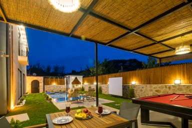 Villa My Life Korunaklı Havuz 10