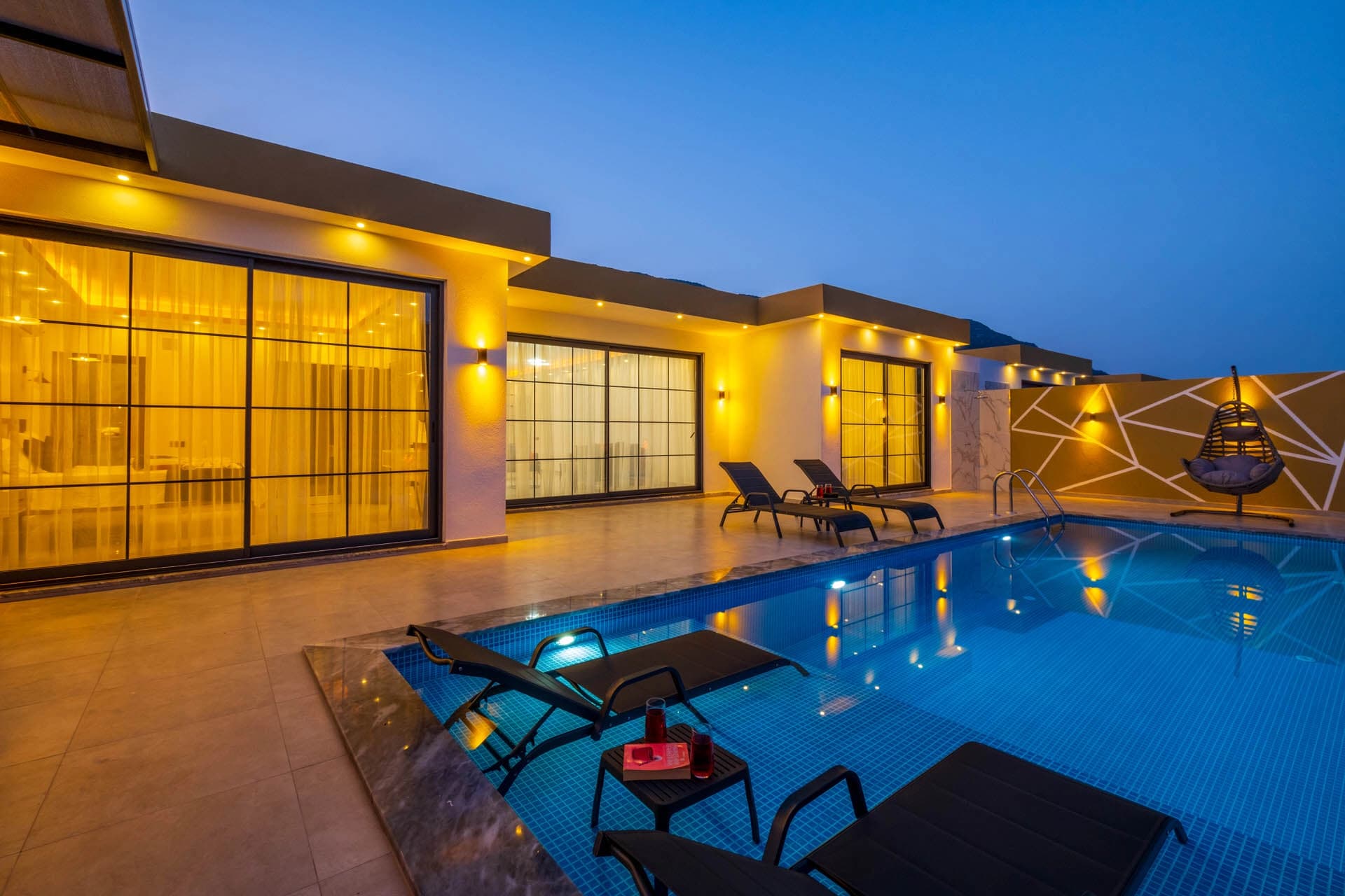 Villa Golden 2 Korunaklı Havuz 75