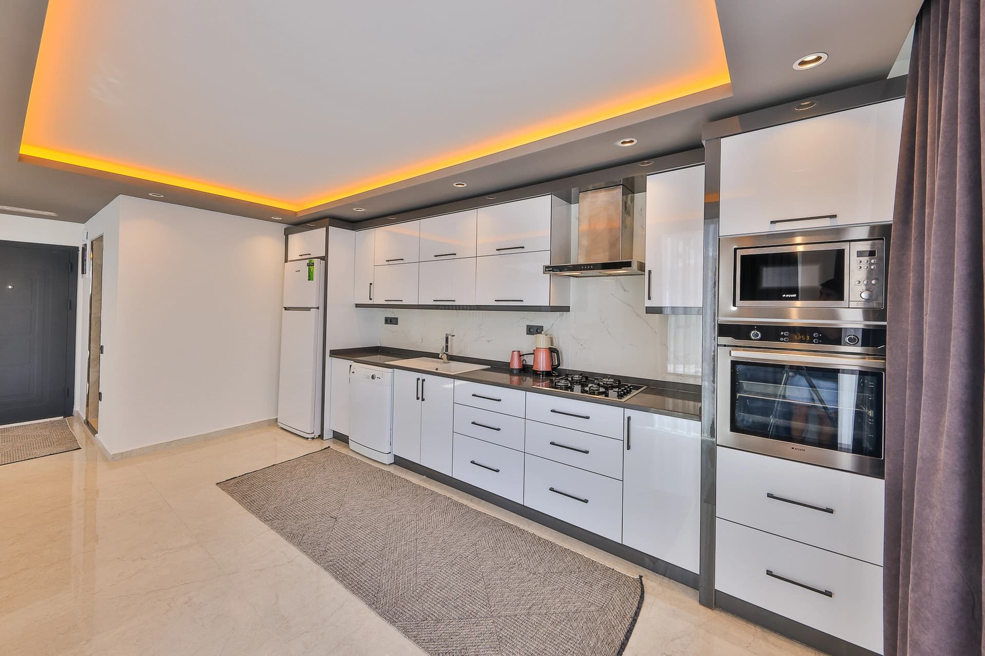 Villa Liva Duo Korunaklı Havuz 19