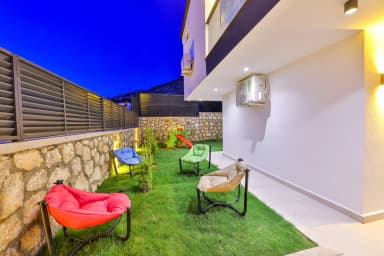 Villa Liva Duo Korunaklı Havuz 53