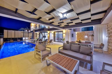 Villa Çiğdem Korunaklı Havuz 37