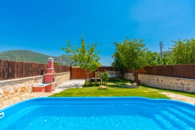 Villa Nazoğlu Korunaklı Havuz 30