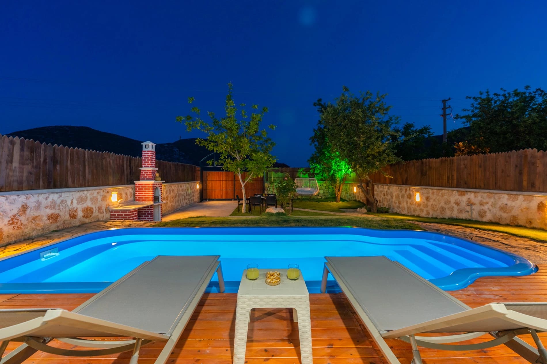 Villa Nazoğlu Korunaklı Havuz 38