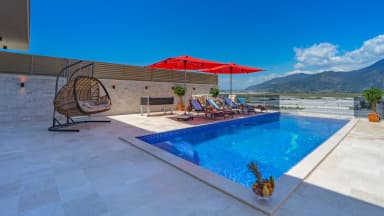 Villa Eser Korunaklı Havuz 97