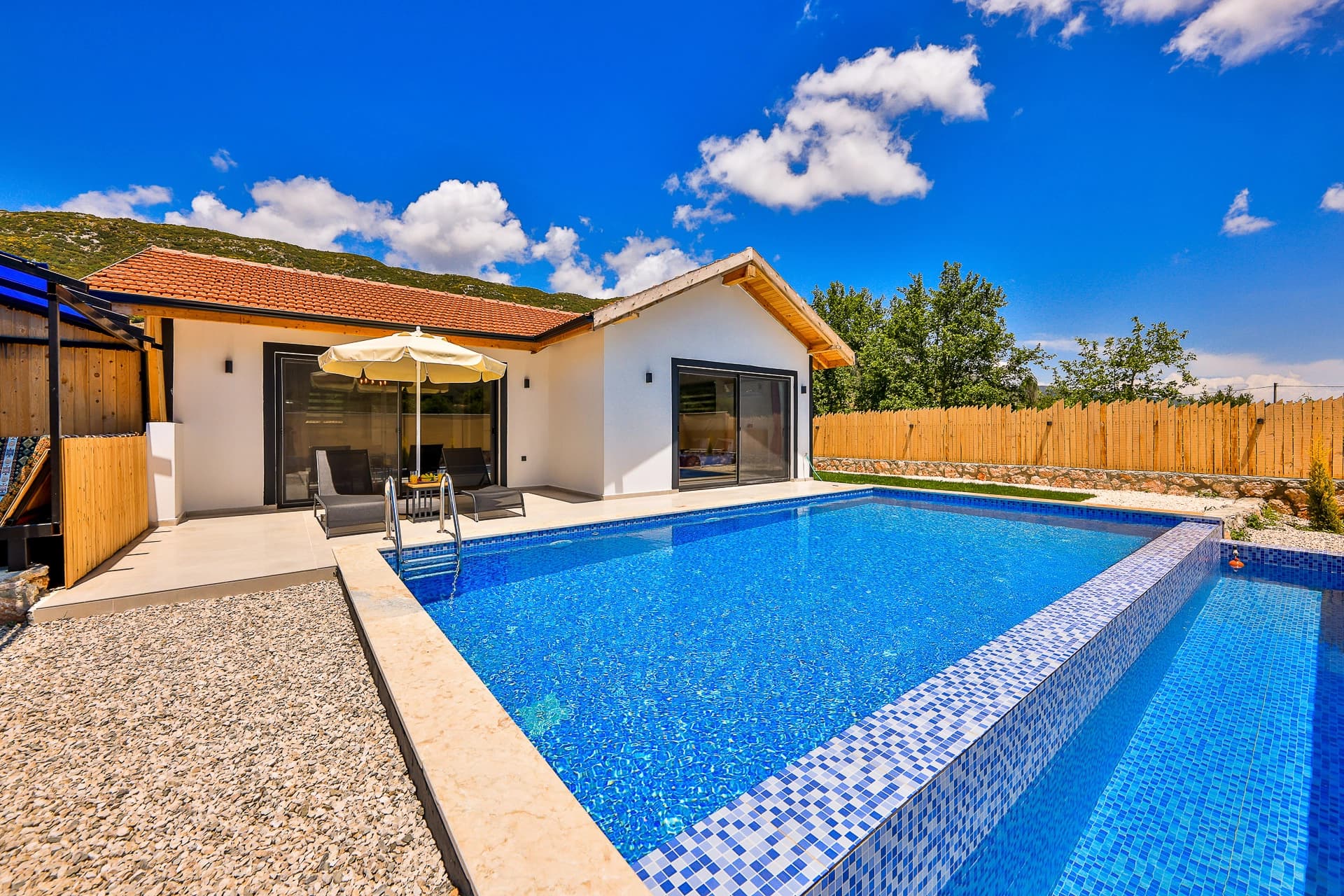 Villa Erisa Sarıbelen 49