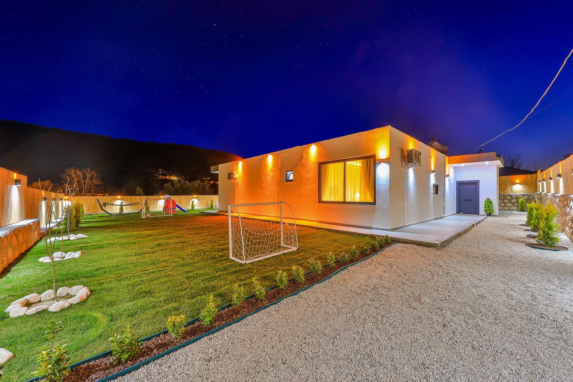 Villa Nazeren Korunaklı Havuz 46