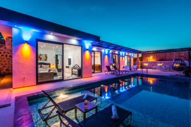 Villa Gülfidan Korunaklı Havuz 31