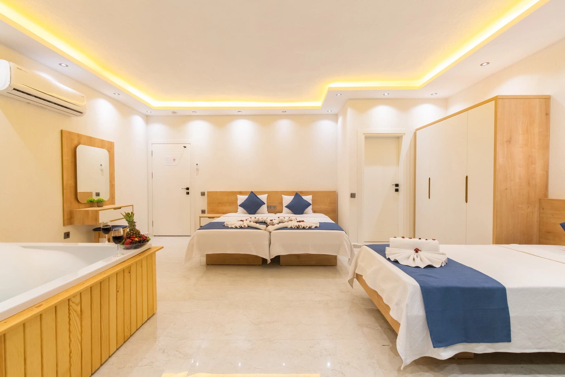 Villa Kaila Korunaklı Havuz 78