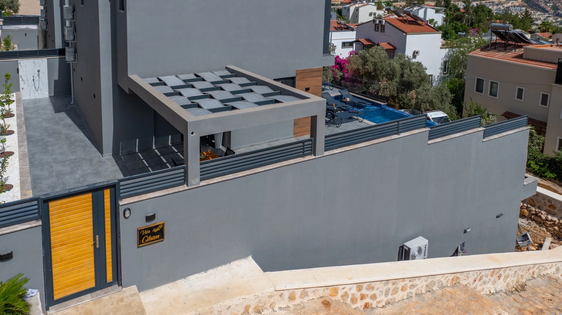 Villa Cihan Isıtmalı Havuz 98