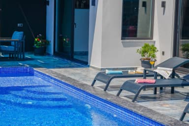 Villa Aslan Luxury Korunaklı Havuz 77
