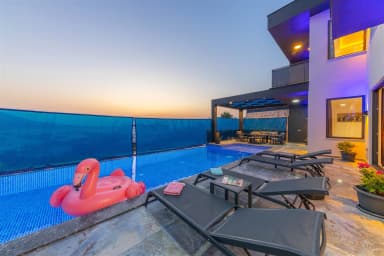 Villa Aslan Luxury Korunaklı Havuz 99