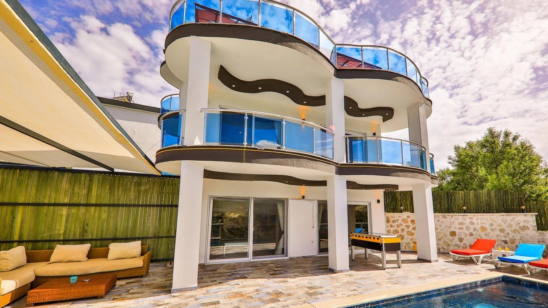 Villa Defne Korunaklı Havuz 22