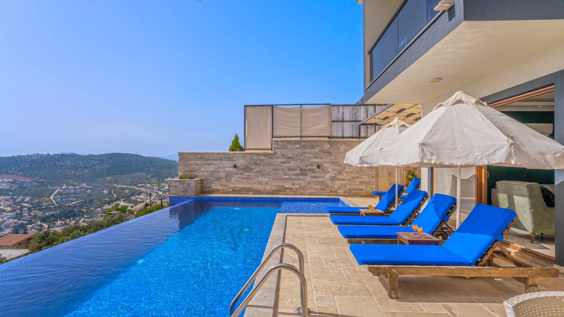 Villa Hulaki Korunaklı Havuz 31
