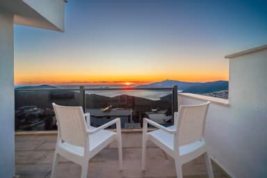 Villa April Özel Havuzlu 70