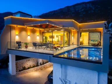 Villa Yüce 3 Isıtmalı Havuz 23