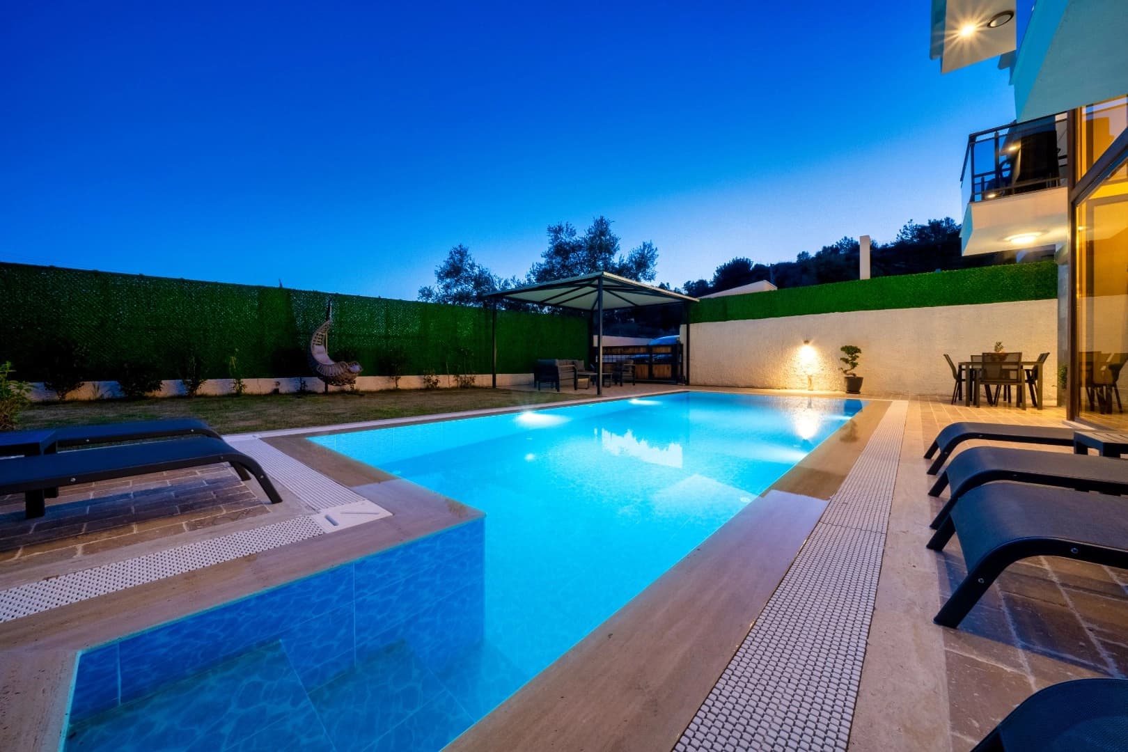 Villa Aselya Korunaklı Havuz 23